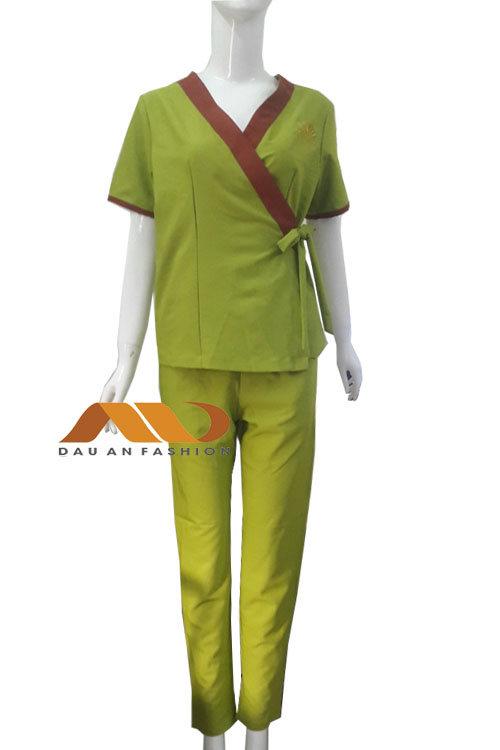 Đồng phục spa – đồng phục áo quần spa màu xanh viền nâu QS0001