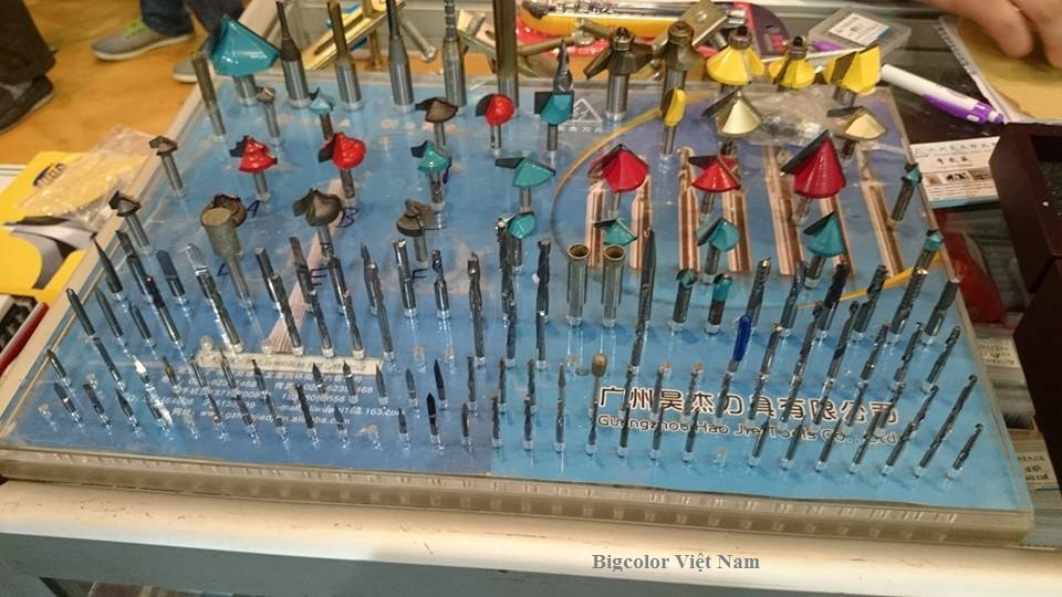 Dao cắt CNC 3