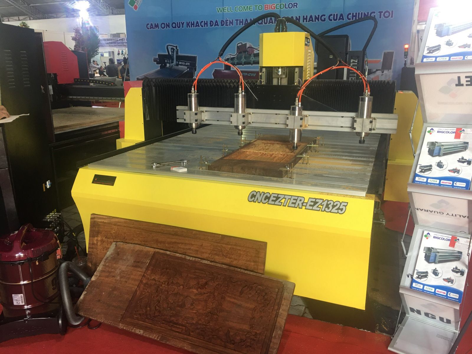 Máy đục gỗ vi tính 4 đầu