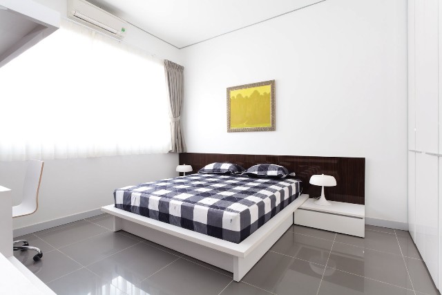 Giường ngủ 05