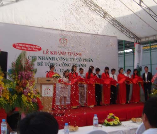 Cho thuê mái che sân khấu cao cấp