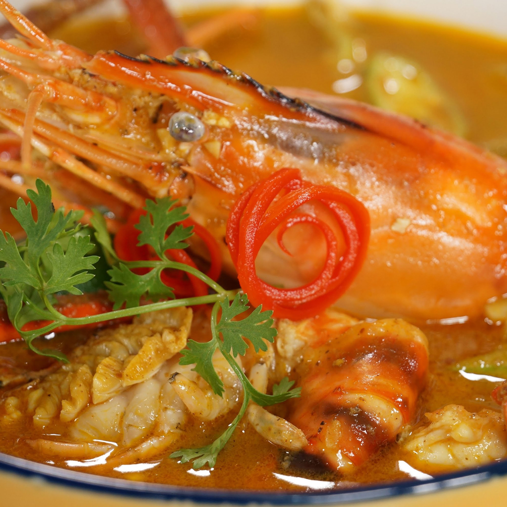 TÔM HÙM NẤU CURRY