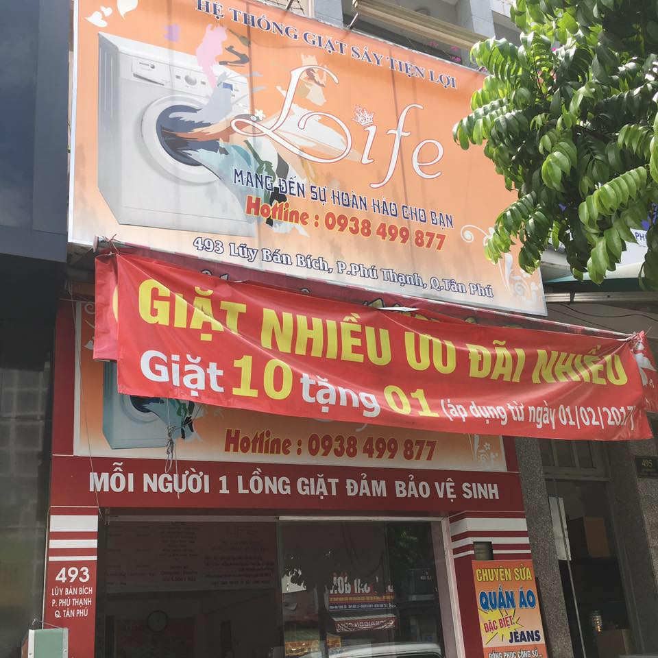 Nhận giặt sạch sấy khô quần áo tại TPHCM 